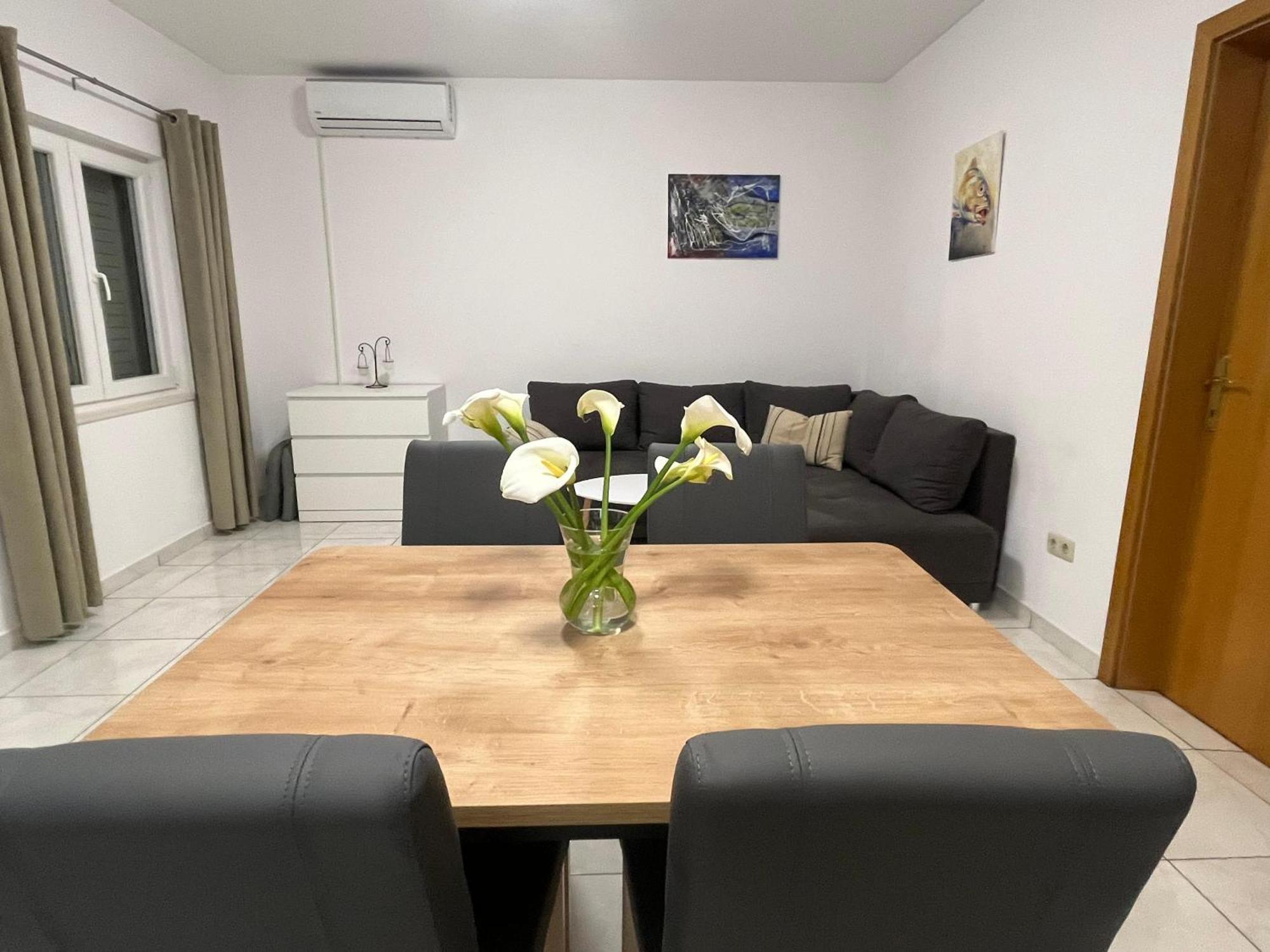 Apartman Krsticevic Metkovic Exterior photo